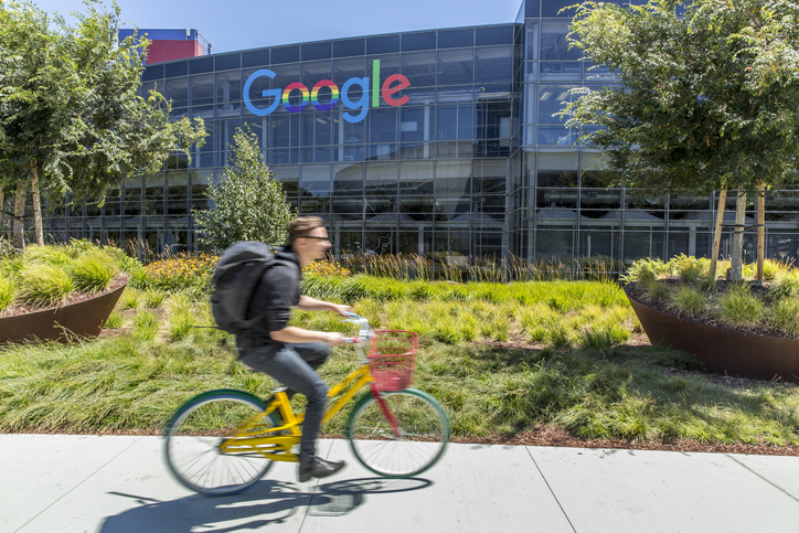 Das Wir-Gefühl: Unternehmen wie Google machen vor, wie Mitarbeiterbindung funktioniert. Das Firmenrad ist dabei nur eine von vielen Maßnahmen. 