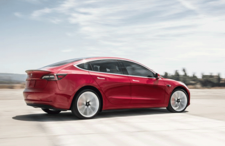 Tesla ist nach wie vor das beliebteste rein elektrische Auto. Und seit Februar 2019 auch in Europa ab 35.000 Euro zu haben.